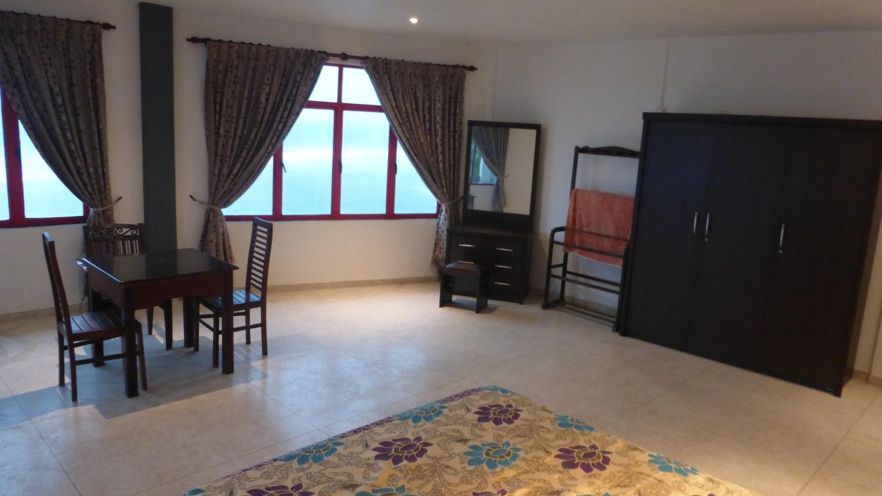 Ocean Reef Hotel Hikkaduwa Eksteriør billede