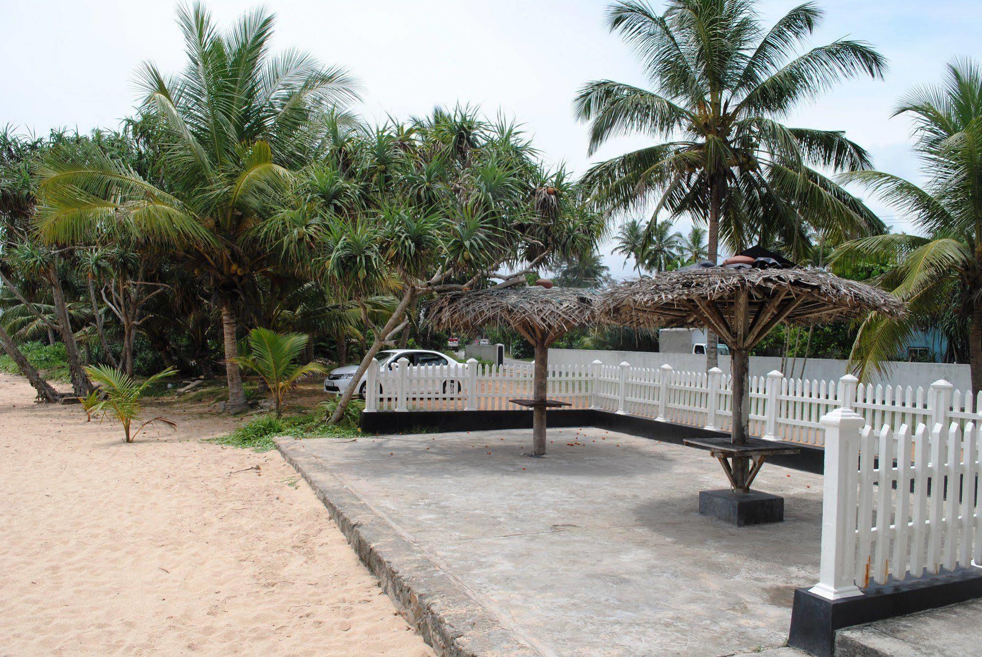 Ocean Reef Hotel Hikkaduwa Eksteriør billede
