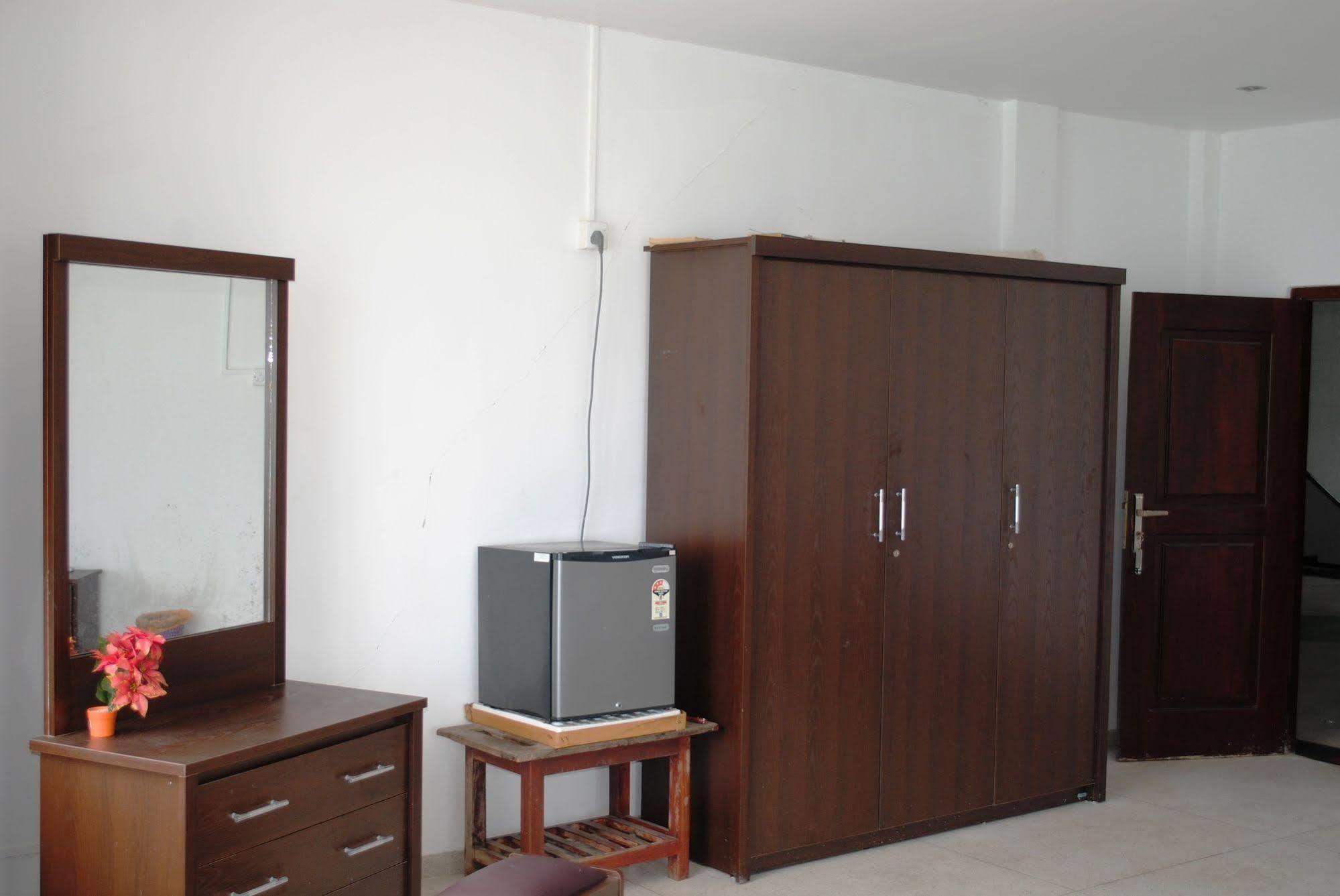 Ocean Reef Hotel Hikkaduwa Eksteriør billede